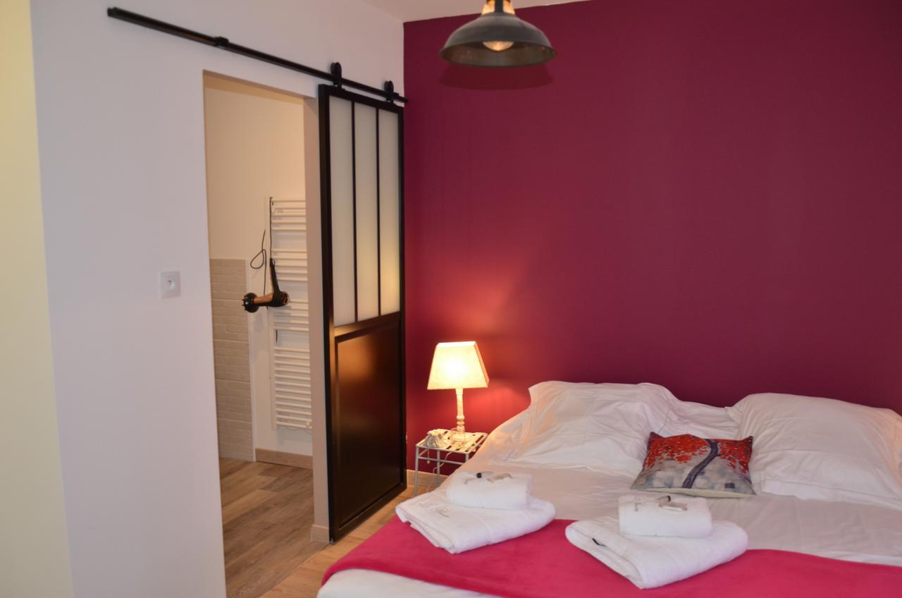 Le Moulin De Charin Bed and Breakfast La Pommeraie-sur-Sèvre Εξωτερικό φωτογραφία